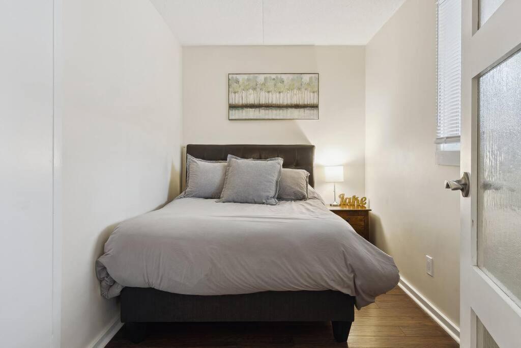 Appartamento Whispering Pines Escape Collingwood Esterno foto